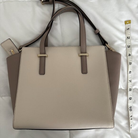 Kate Spade Cedar Street Small Hayden Pebble/Warm Putty Shoulder Crossbody - Picture 7 of 11